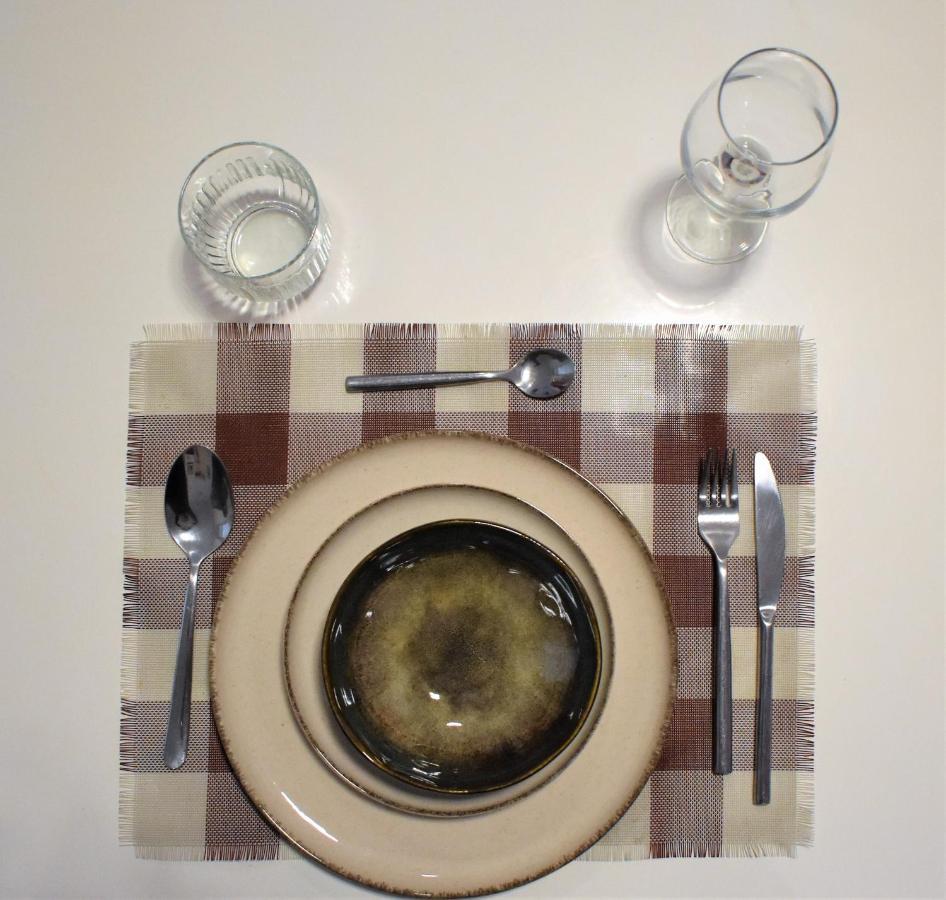 Yes, Yes! Lovely Apartment Good Amenities Budapest Center エクステリア 写真
