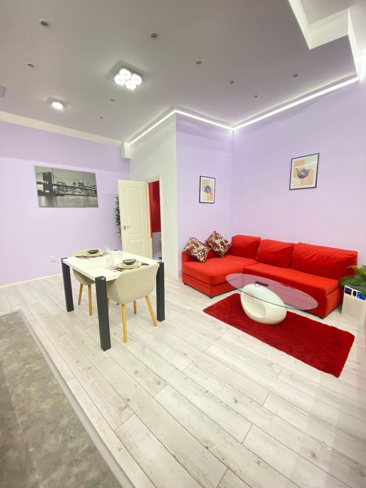 Yes, Yes! Lovely Apartment Good Amenities Budapest Center エクステリア 写真